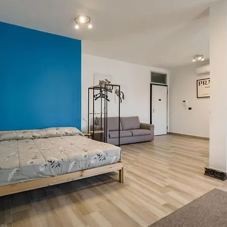 Lejlighed Centro Rivarolo- Moderno Loft